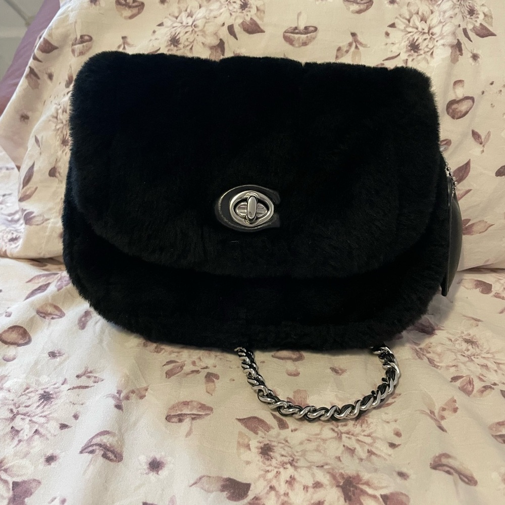 Coach Pillow Madison Shoulder Bag 18 In Shearling With Quilting